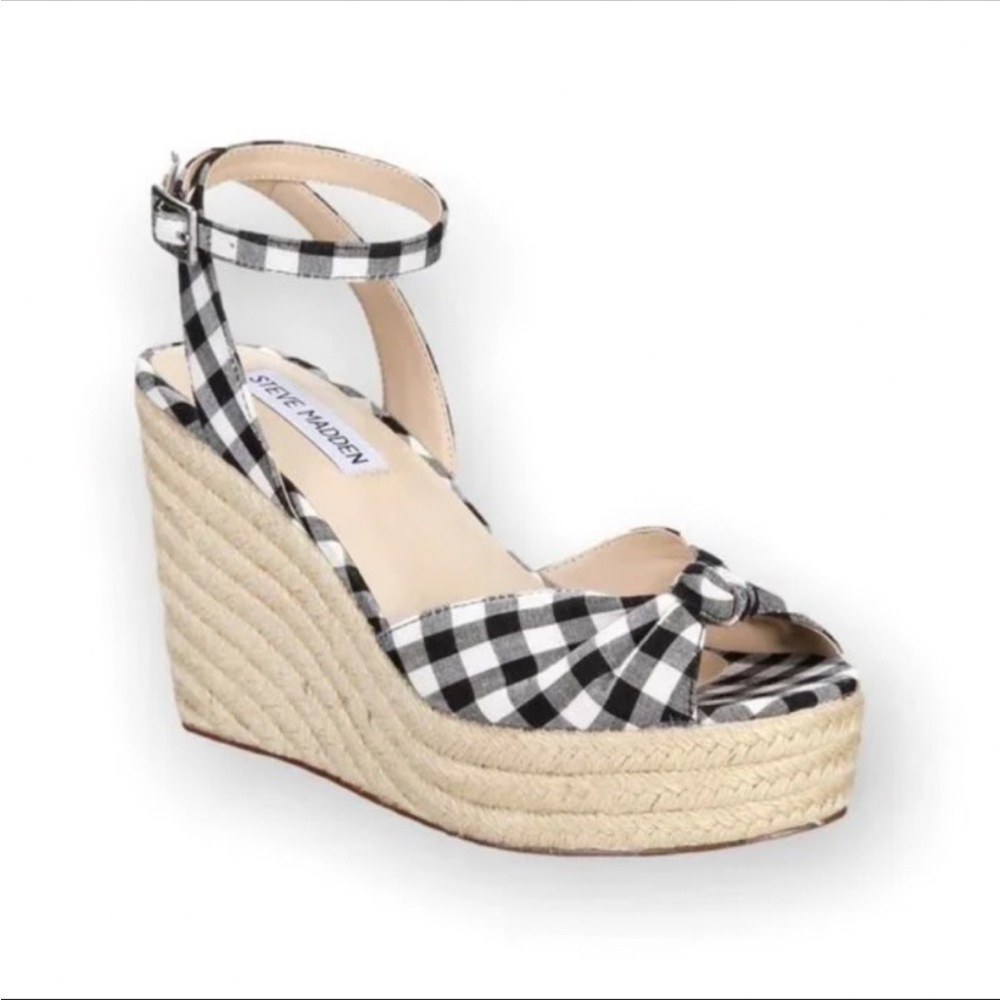 🆕Steve Madden Wedges